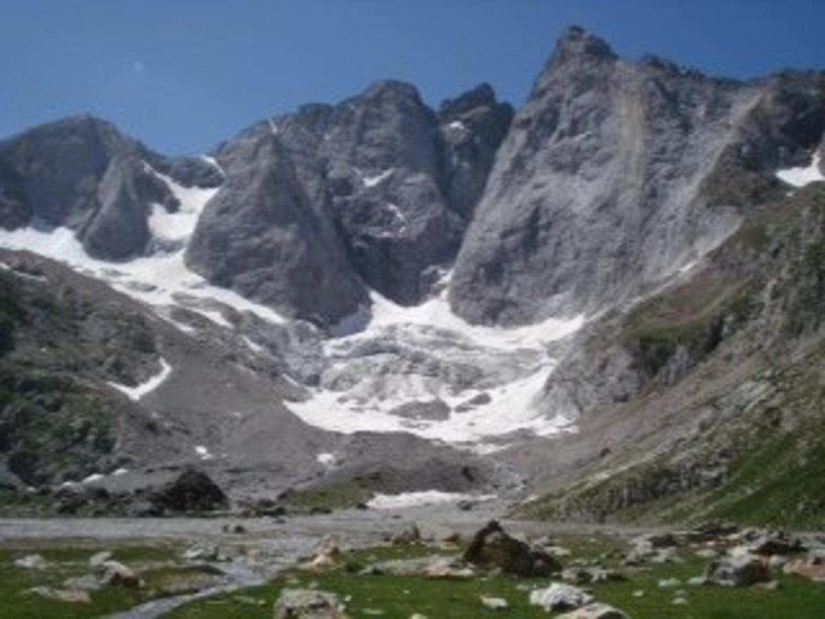 Appartement Cauterets, 4 pièces, 6 personnes - FR-1-234-254 Esterno foto